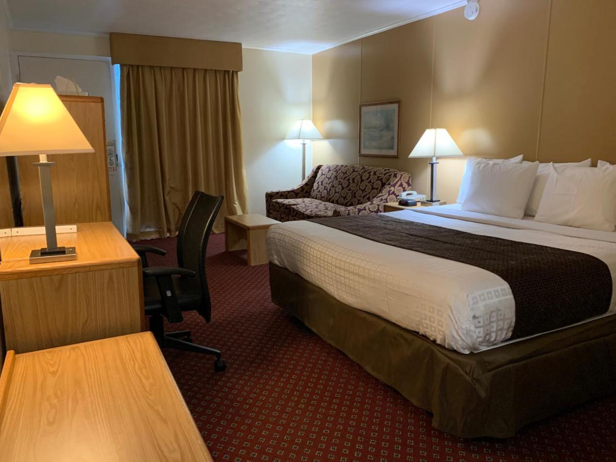 Red Carpet Inn & Suites Ebensburg Экстерьер фото