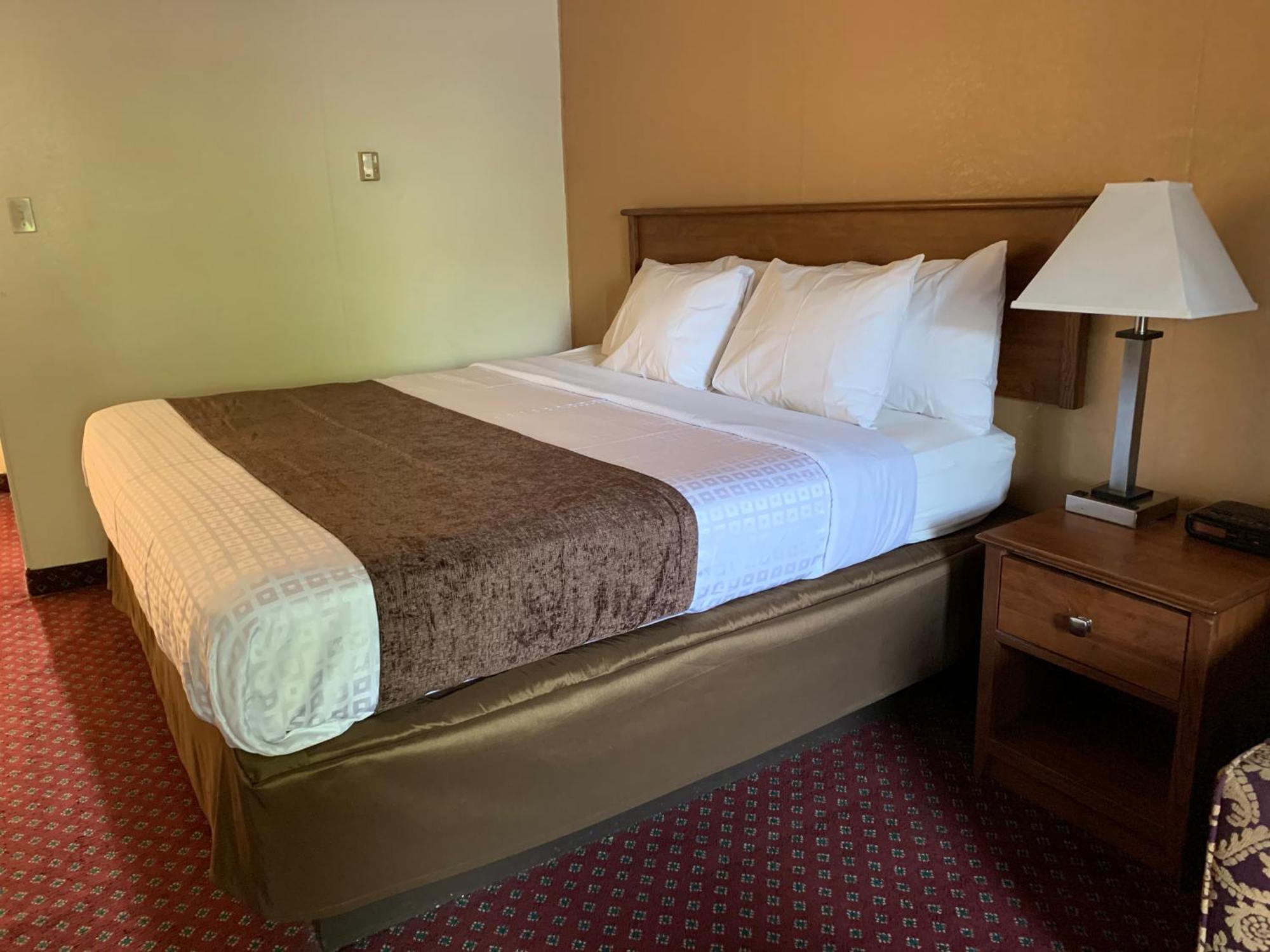 Red Carpet Inn & Suites Ebensburg Номер фото